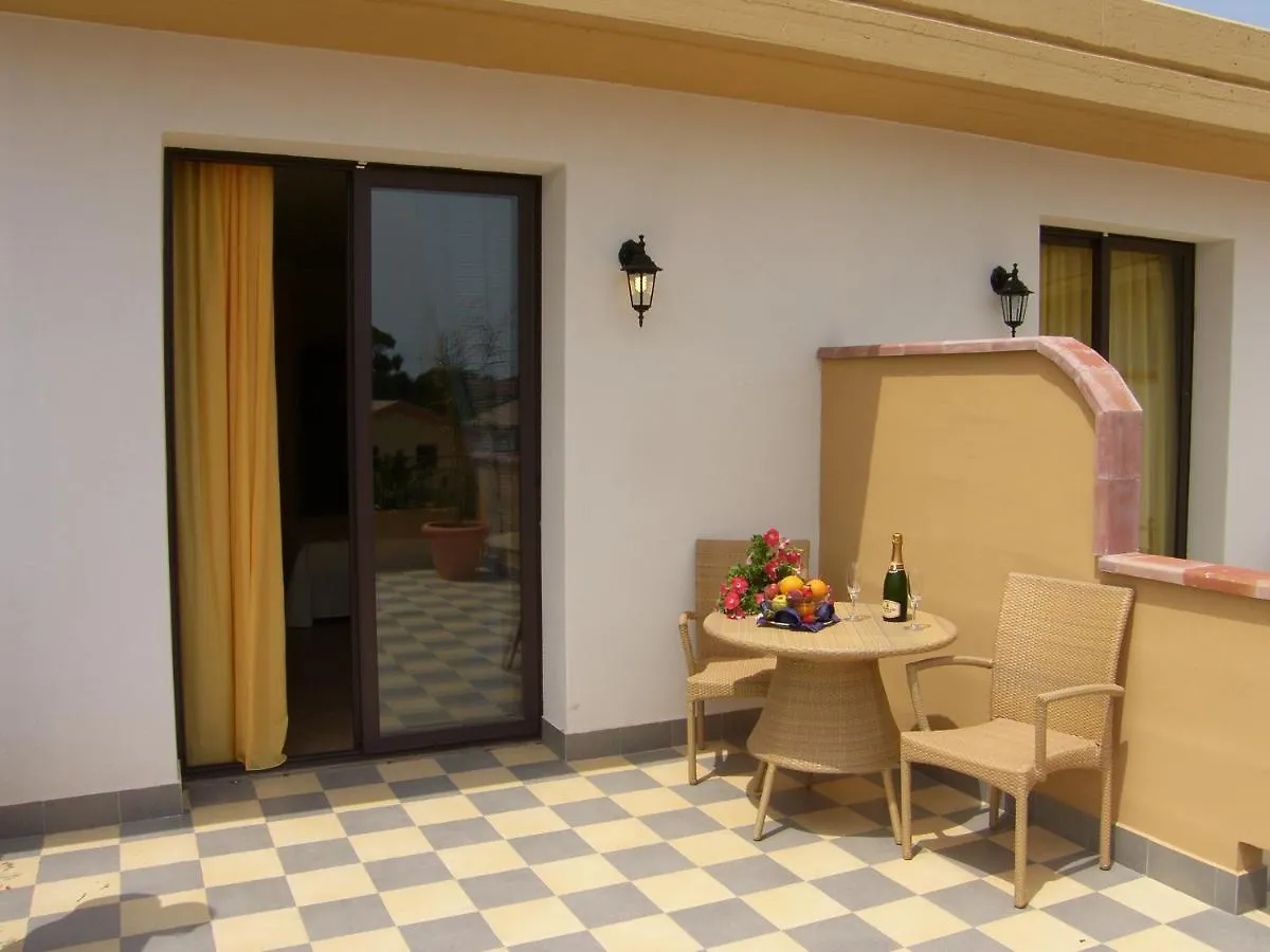 Dolcestate Hotel -Club Campofelice Di Roccella Resort