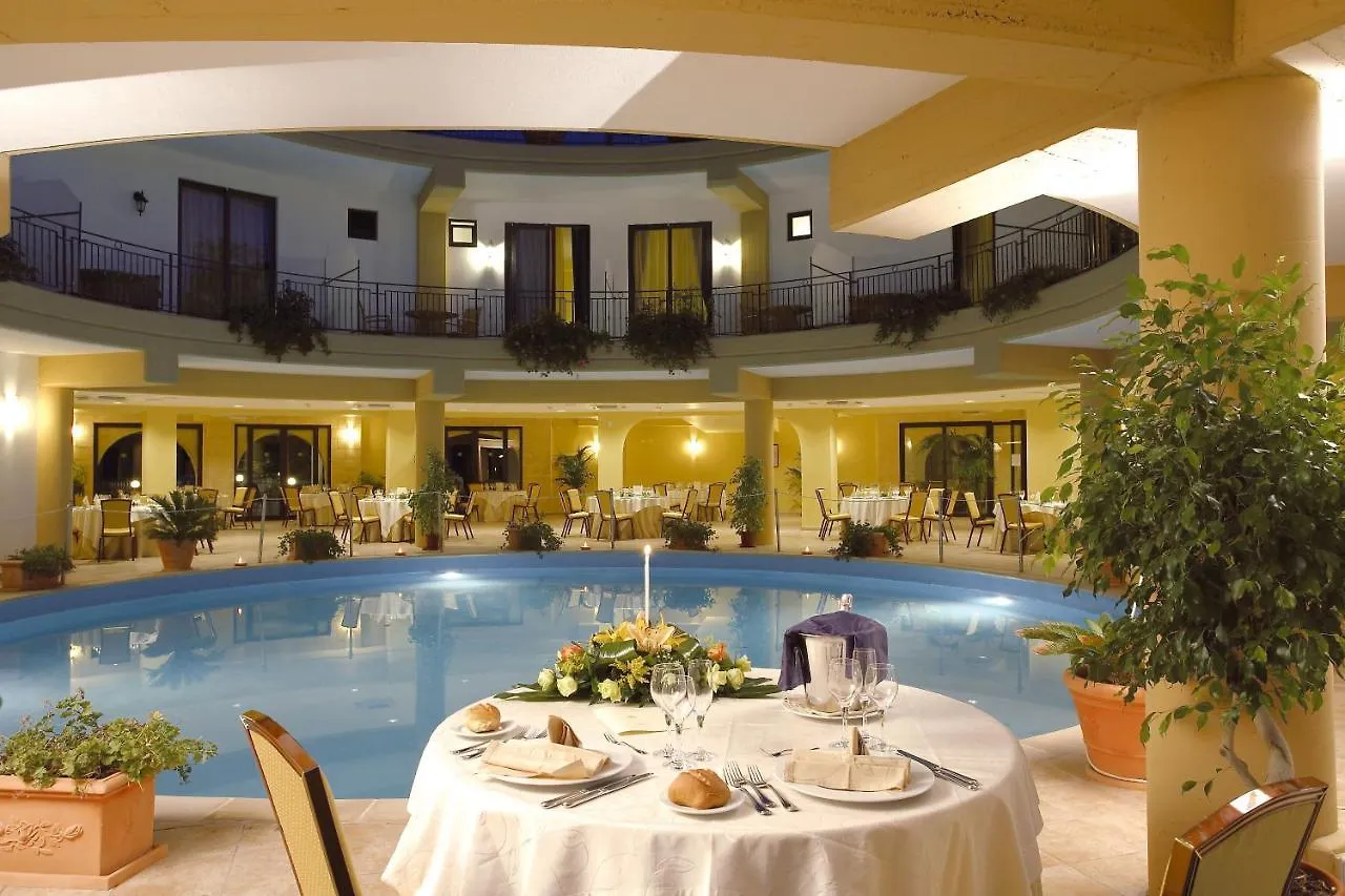 Dolcestate Hotel -Club Campofelice Di Roccella 4*,  Italy