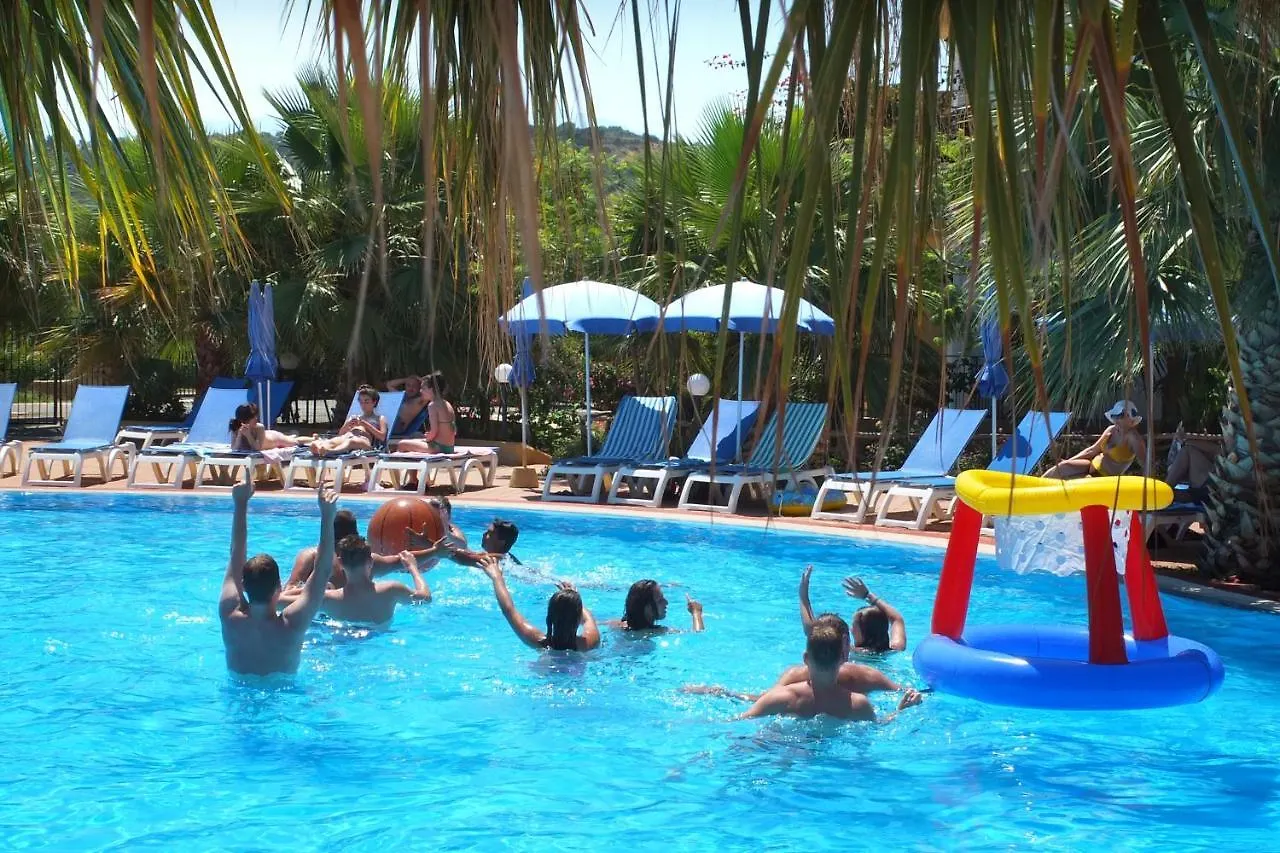 Dolcestate Hotel -Club Campofelice Di Roccella Resort