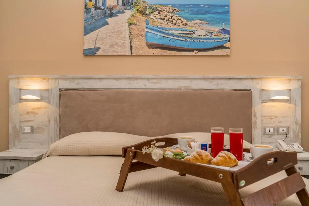 Dolcestate Hotel -Club Campofelice Di Roccella Resort